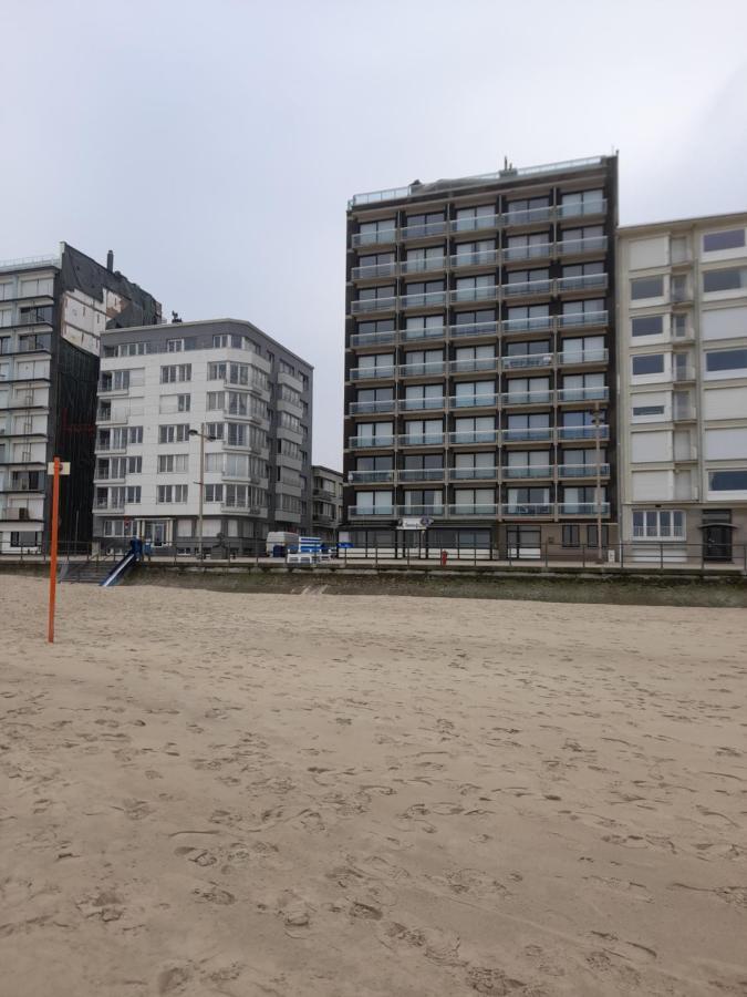 Apartament Zeezicht Falcon Middelkerke Zewnętrze zdjęcie